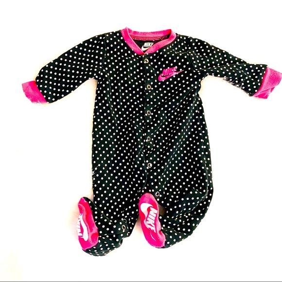 Nike Other - Nike Footie Polka Dot Pajamas 6 Months